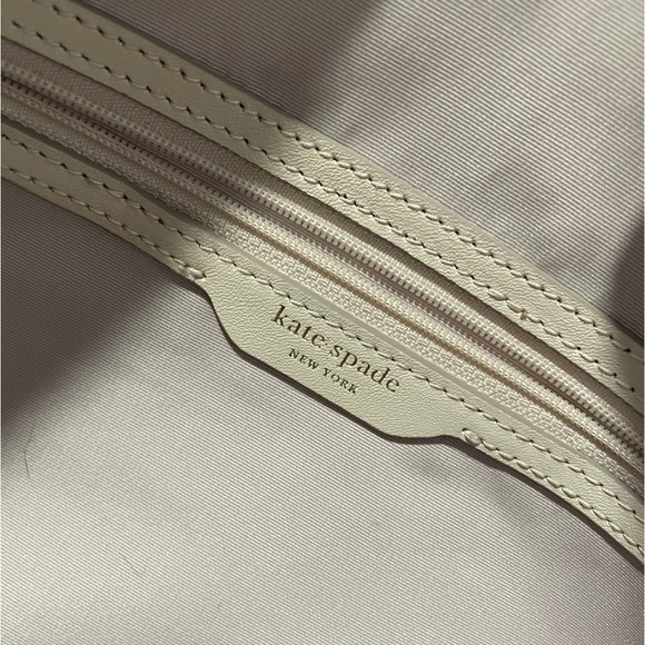Kate Spade Smile Bag - Picture 8 of 13